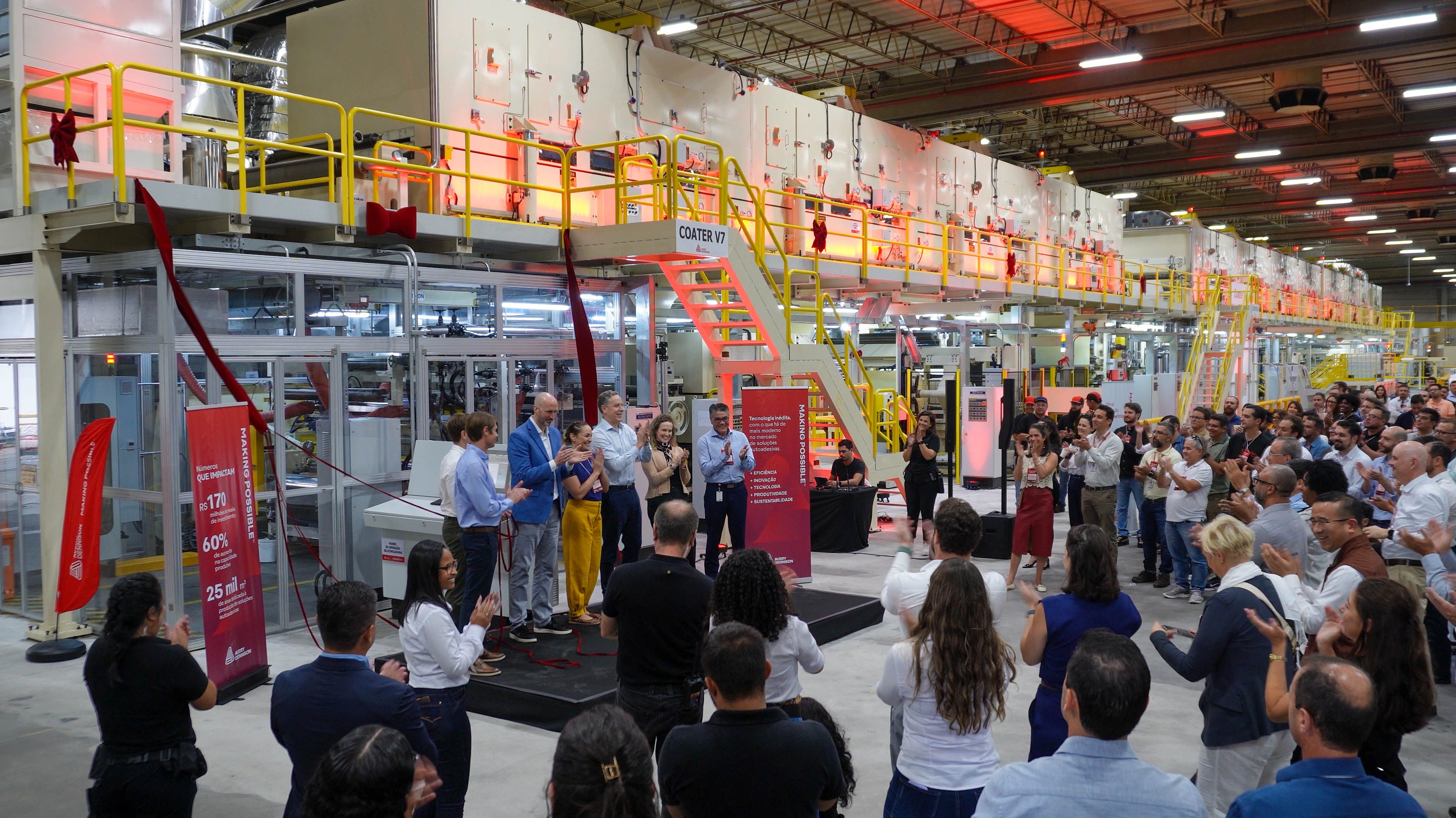 Avery Dennison conclui uma das maiores expansões na América Latina com sua nova laminadora 